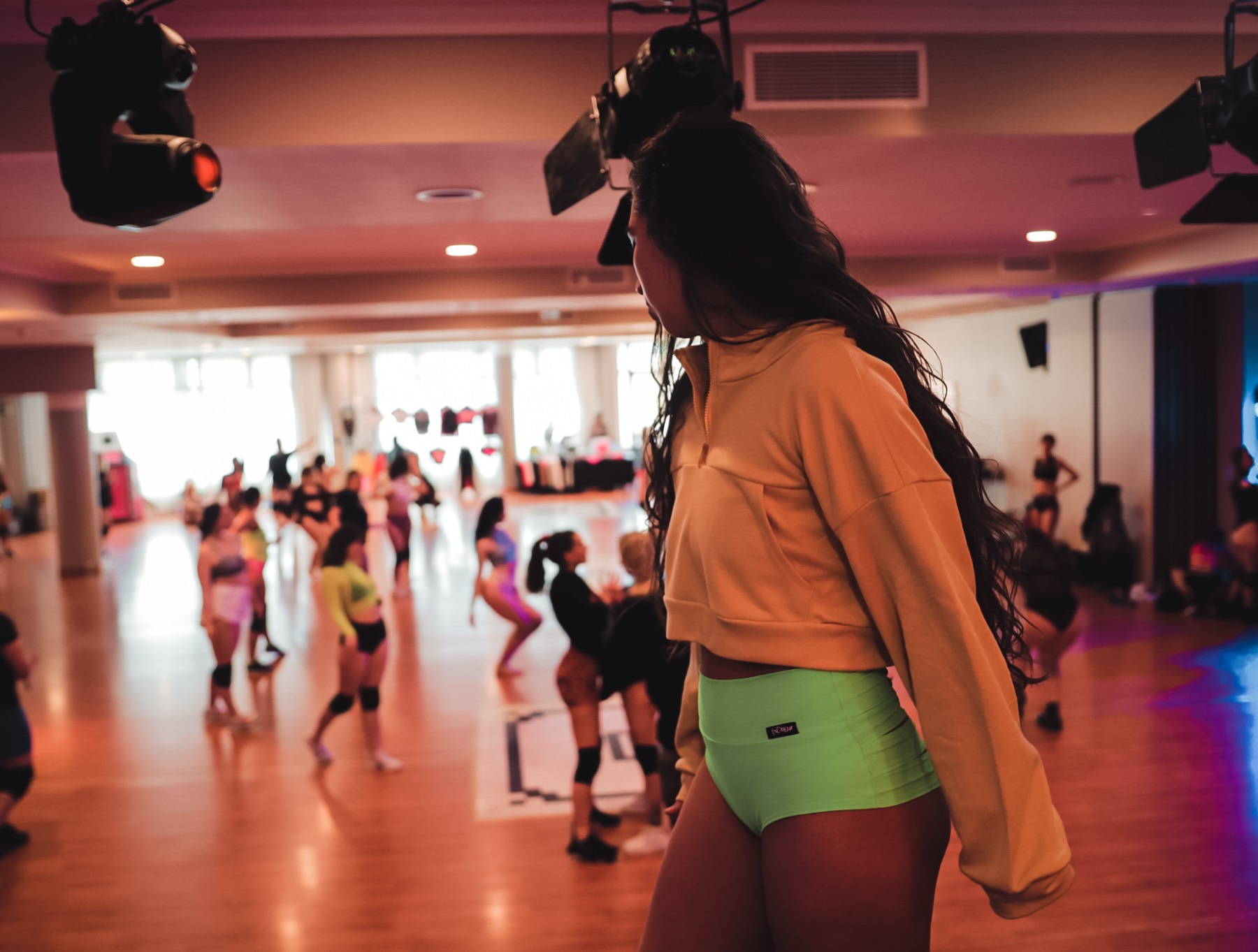 Weekly classes in Los Angeles